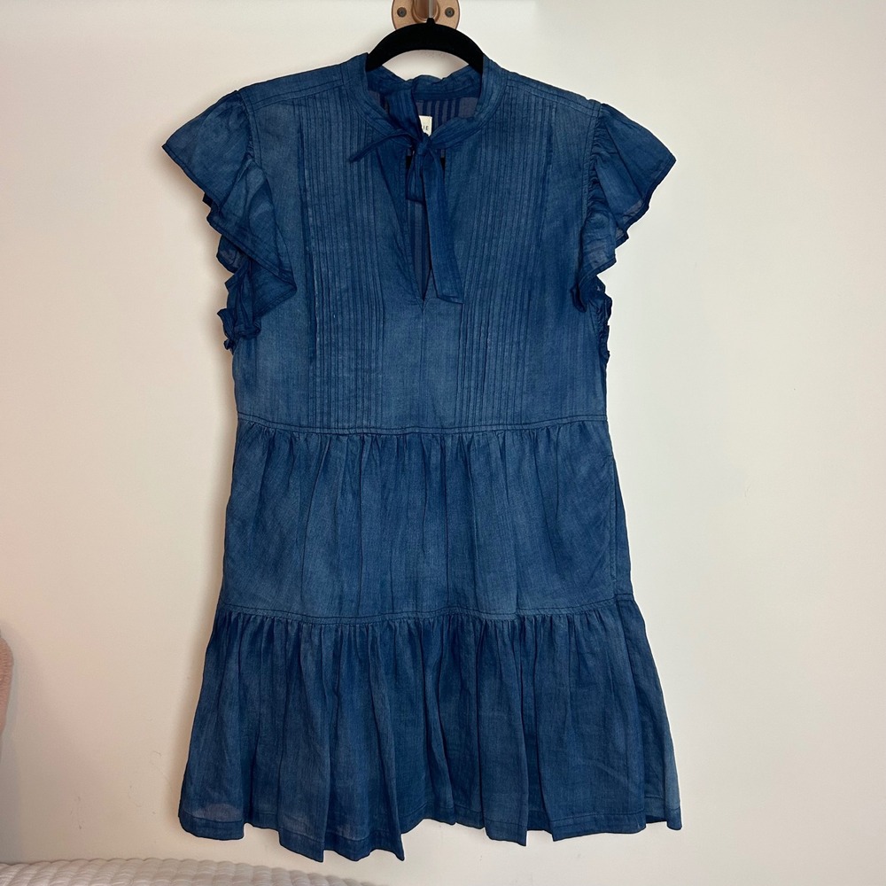 La Vie Rebecca‎ Taylor Tiered Ruffle Dress Blue Chambray Tie Neck Size S
